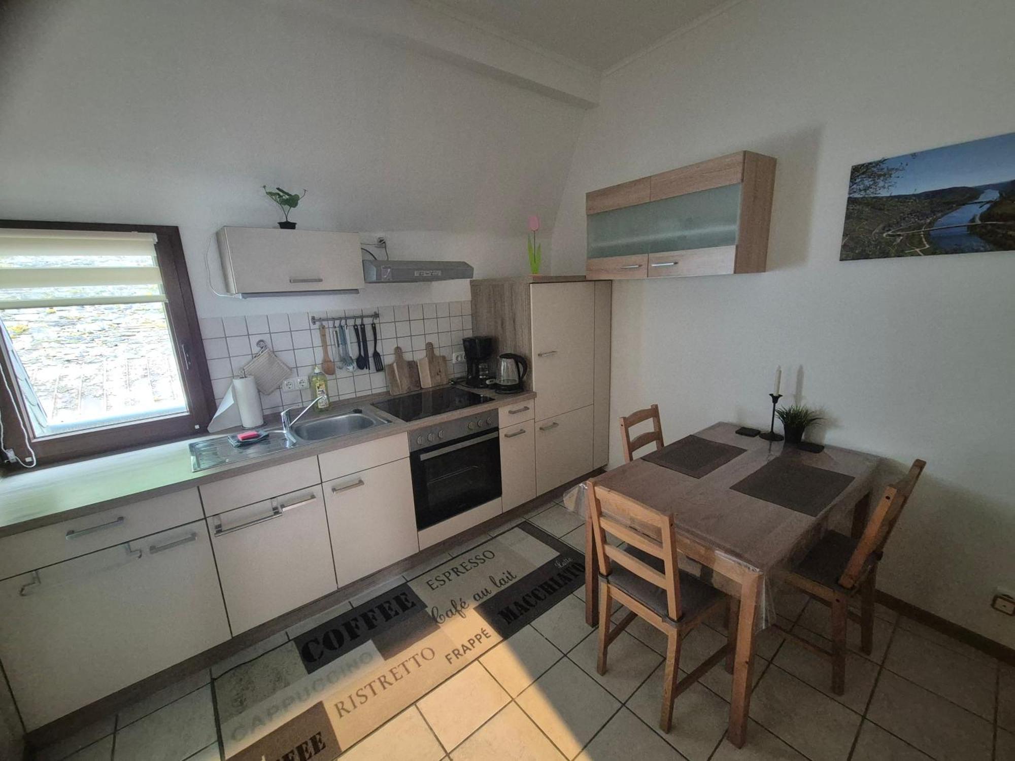 Ehemaliges Winzerhaus Cochem Apartment Room photo